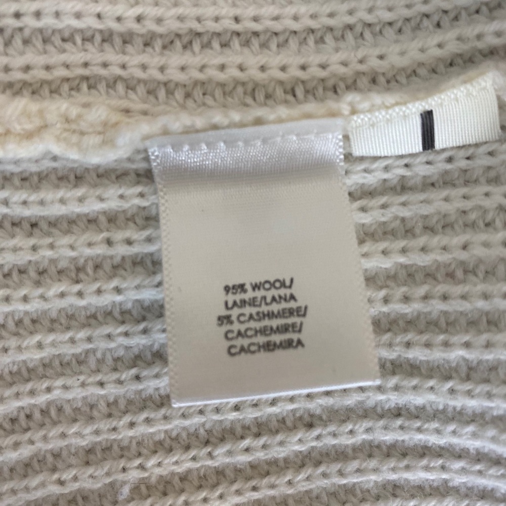 💕🌵Ann Taylor Wool Cashmere Ruffle Sleeve Sweater - Picture 7 of 7